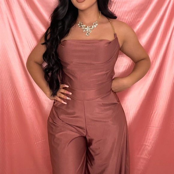 Pink Romper with Back Chain Detail - Picture 1 of 2